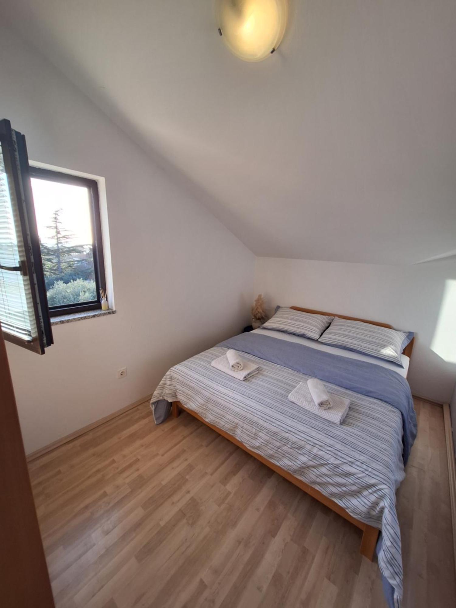 Apartmani Vukovic Punat Eksteriør bilde